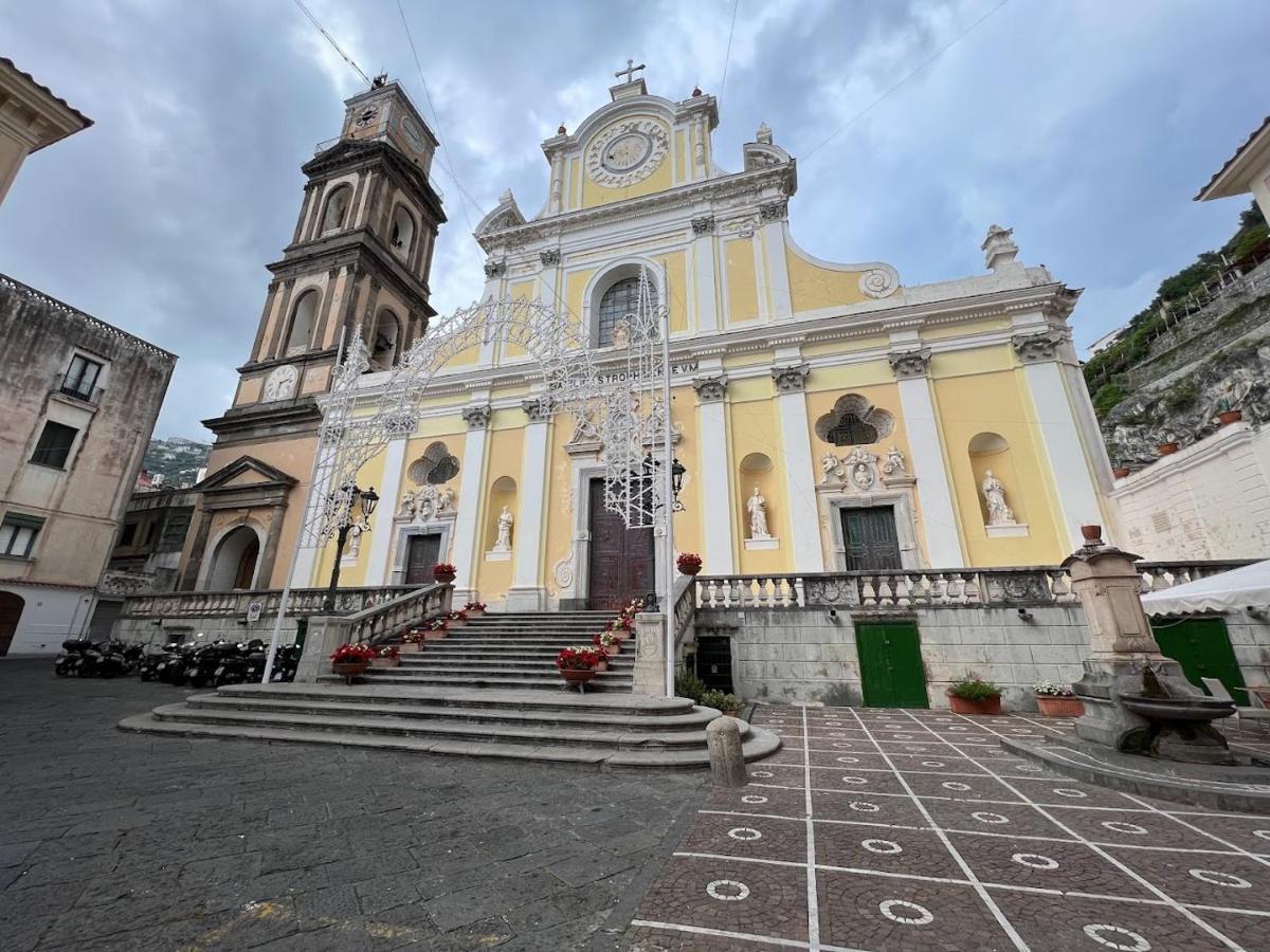 Allafontanina Мінорі Екстер'єр фото